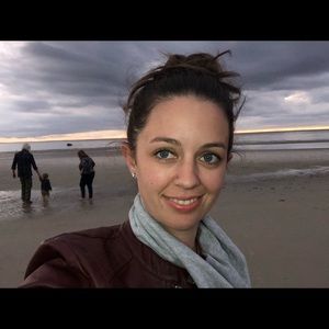 Meet your Posher, Victoria